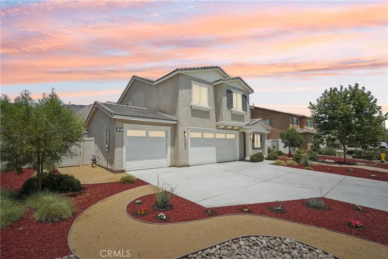 873 Canopy Lane, San Jacinto, CA 92583