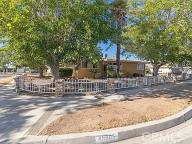45505 13th Street W, Lancaster, CA 93534