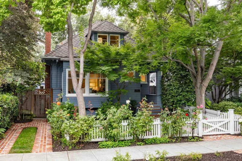 1044 Bryant Street, Palo Alto, CA 94301