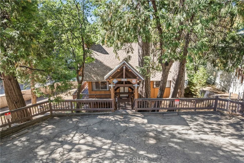 27481 Meadow Drive, Lake Arrowhead, CA 92326
