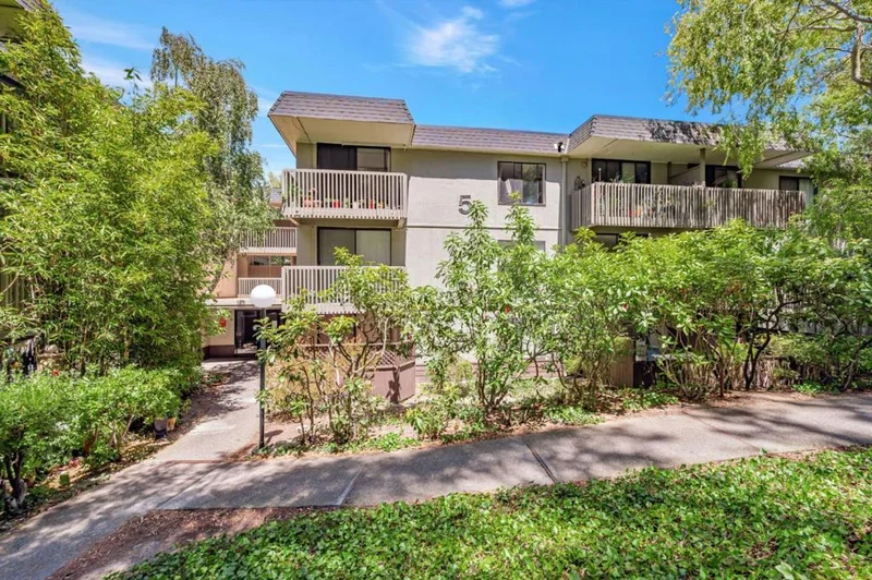 5217 Shelter Creek Lane 5217, San Bruno, CA 94066