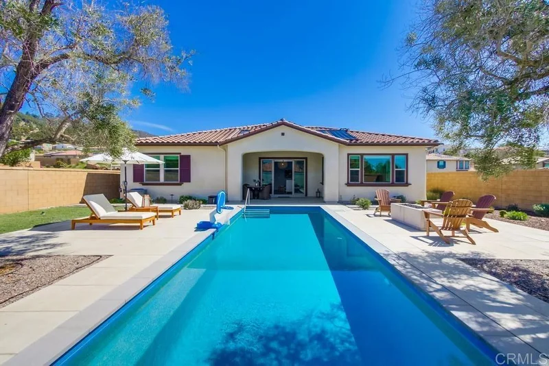 2299 E Lincoln Avenue, Escondido, CA 92027