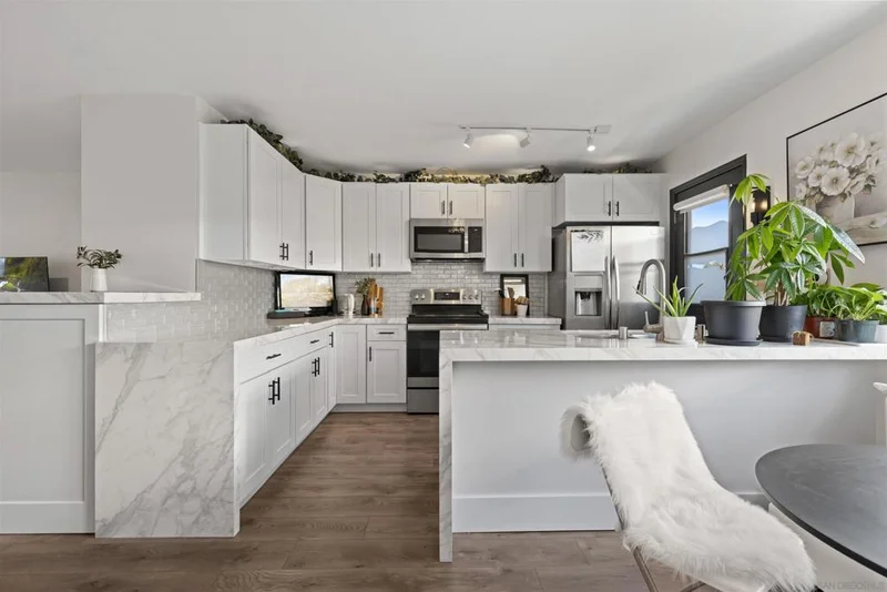 1242 Rutland Road 12, Newport Beach, CA 92660