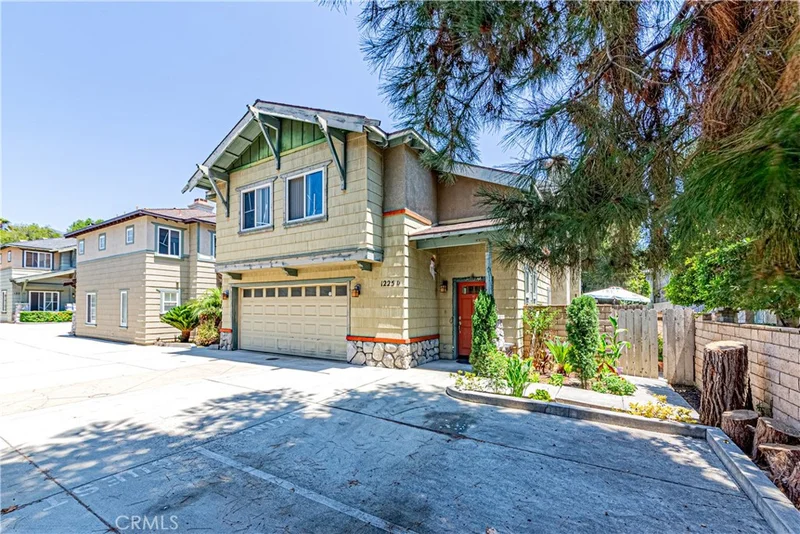 1225 S Alta Vista Avenue D, Monrovia, CA 91016