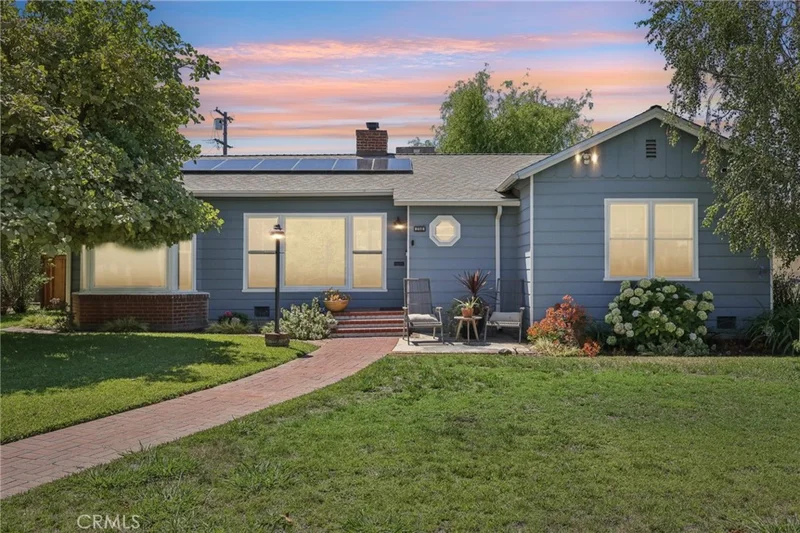256 Claiborne, Long Beach, CA 90807