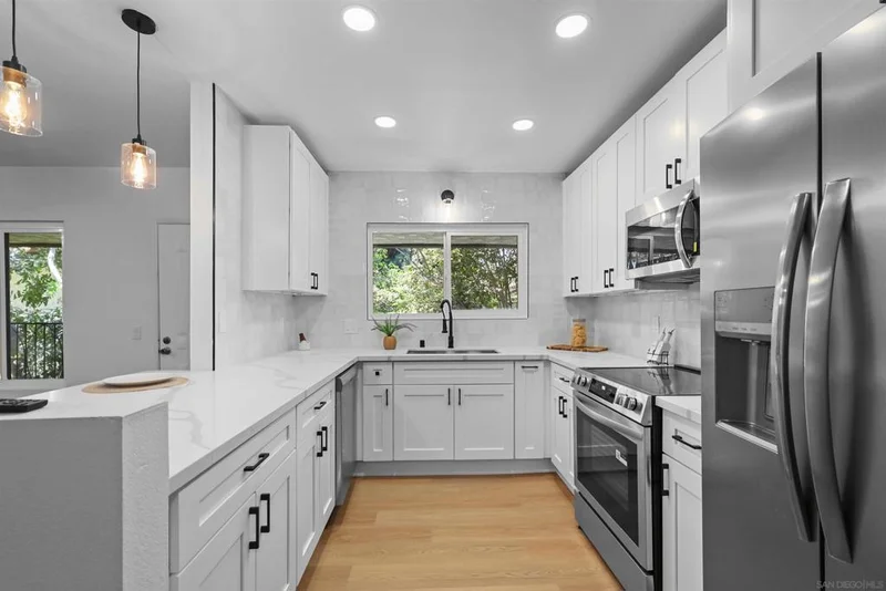 4205 Asher St 32, San Diego, CA 92110