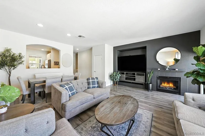 1227 Cabezas Cove 4, Chula Vista, CA 91915