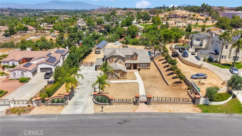 18662 Oak Park Drive, Riverside, CA 92504