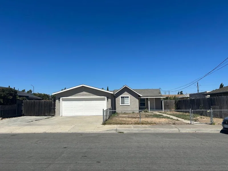 412 7th Street, Greenfield, CA 93927