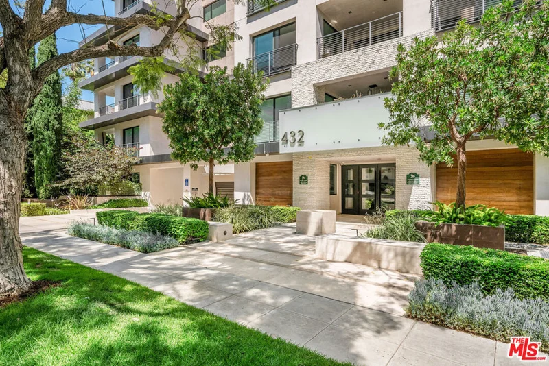 432 N Oakhurst Drive 101, Beverly Hills, CA 90210