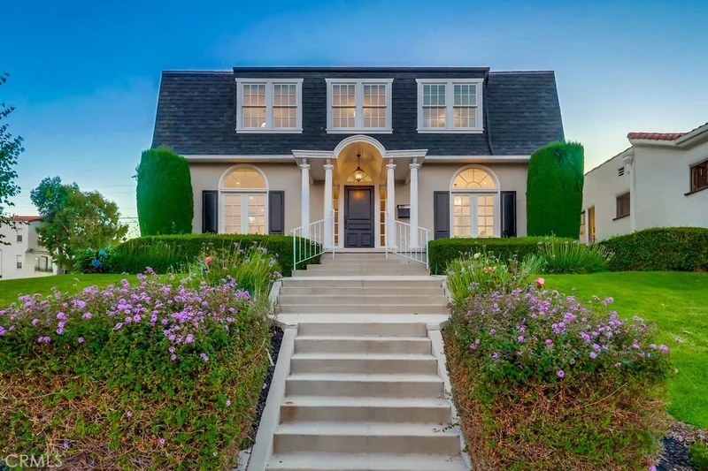 1239 S Patton Avenue, San Pedro, CA 90731
