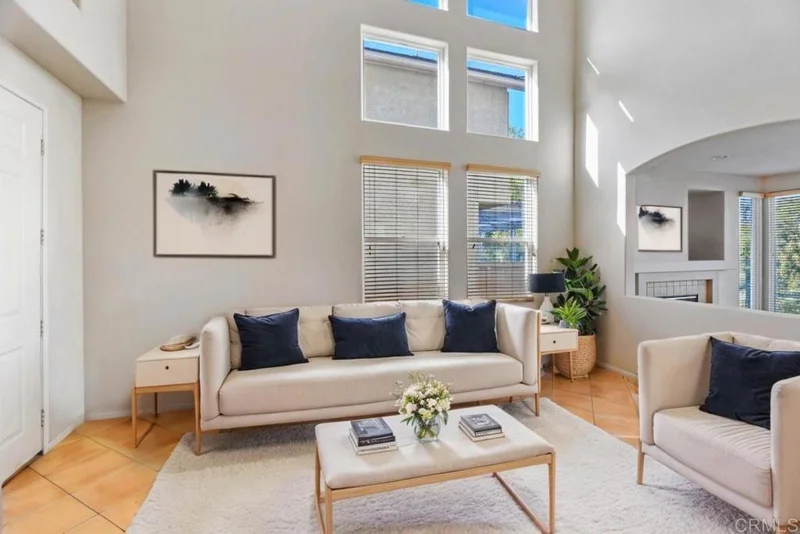 18761 Caminito Pasadero 102, San Diego, CA 92128
