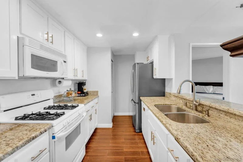 2950 Elm Tree Ct, Spring Valley, CA 91978