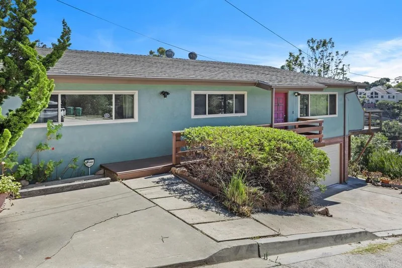 301 W Brookes Avenue, San Diego, CA 92103