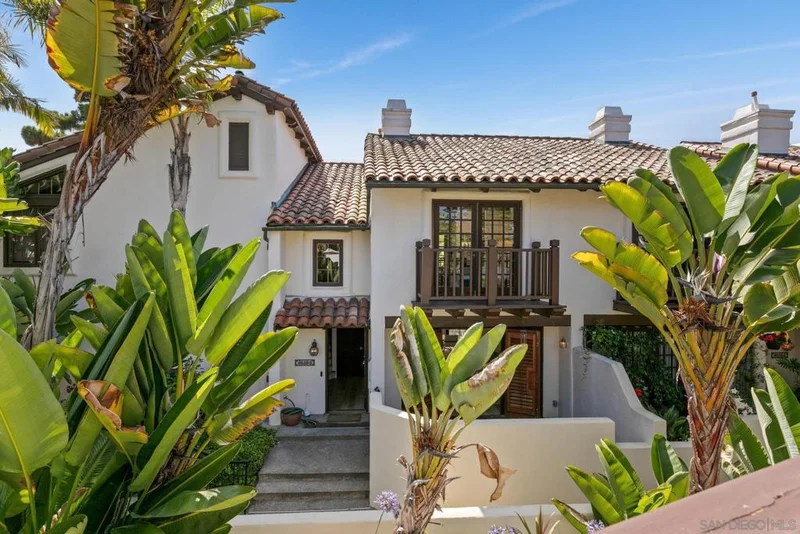 8638 Villa La Jolla 5, La Jolla, CA 92037