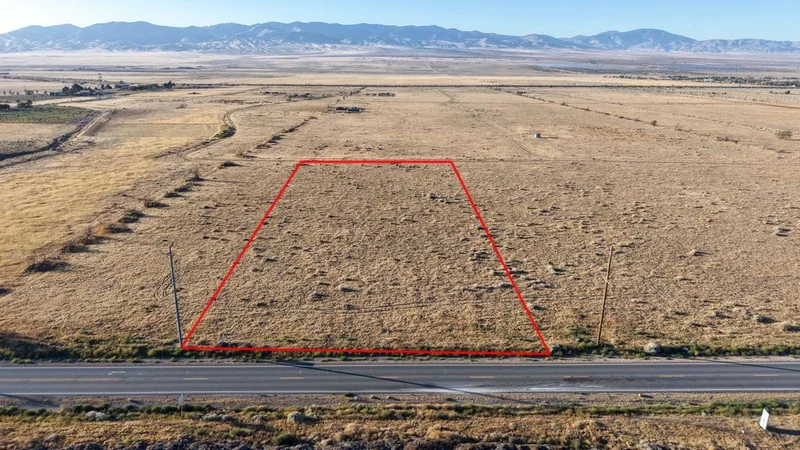 31 Ave C 15, Fairmont, CA 93536
