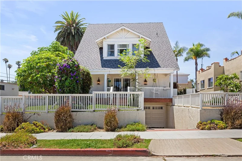 4541 E Broadway, Long Beach, CA 90803