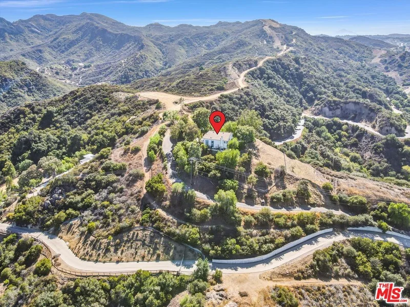 2693 Old Topanga Canyon Road, Topanga, CA 90290