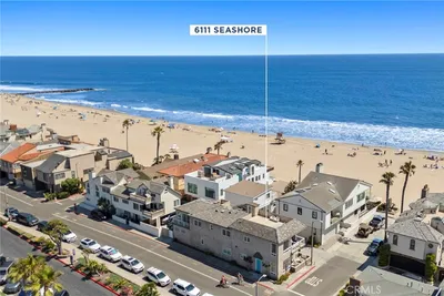 6111 Seashore Drive photo 2