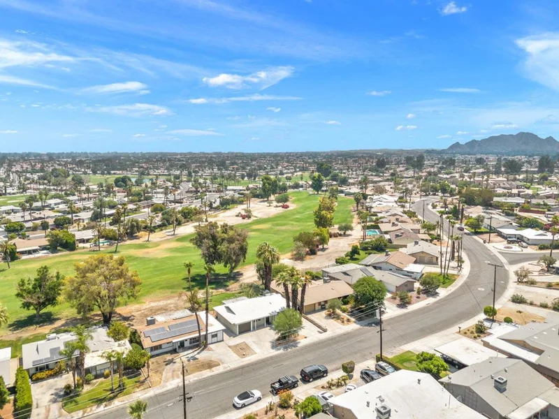 42660 Wisconsin Avenue, Palm Desert, CA 92211