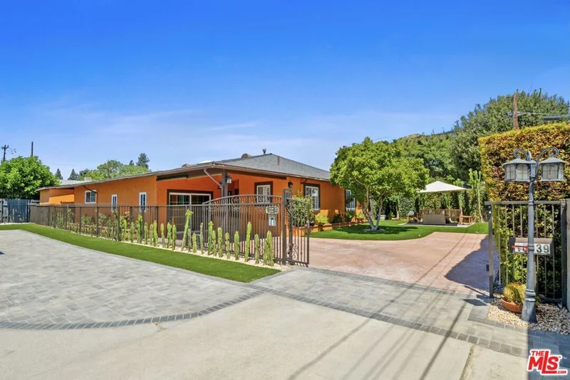 10039 La Rosa Drive, Temple City, CA 91780