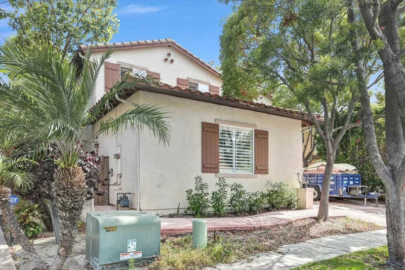 1124 Sparrow Lake Rd, Chula Vista, CA 91913