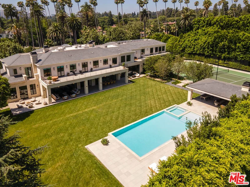 912 Benedict Canyon Drive, Beverly Hills, CA 90210