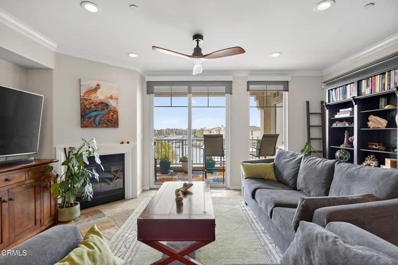 4212 Tradewinds Drive, Oxnard, CA 93035