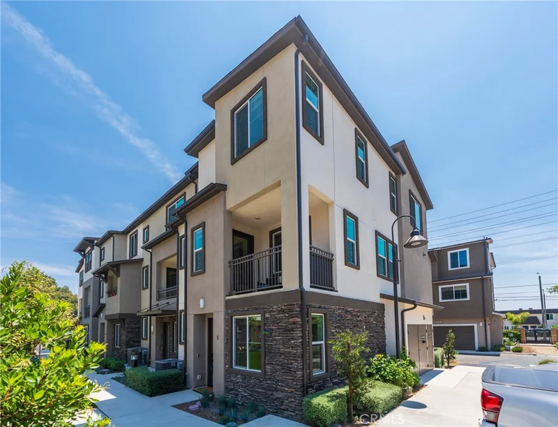 11751 Florence Avenue 1, Santa Fe Springs, CA 90670