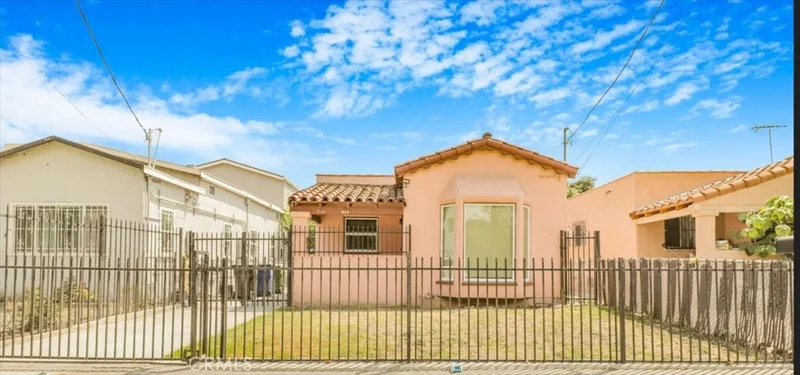 914 W 71st Street, Los Angeles, CA 90044