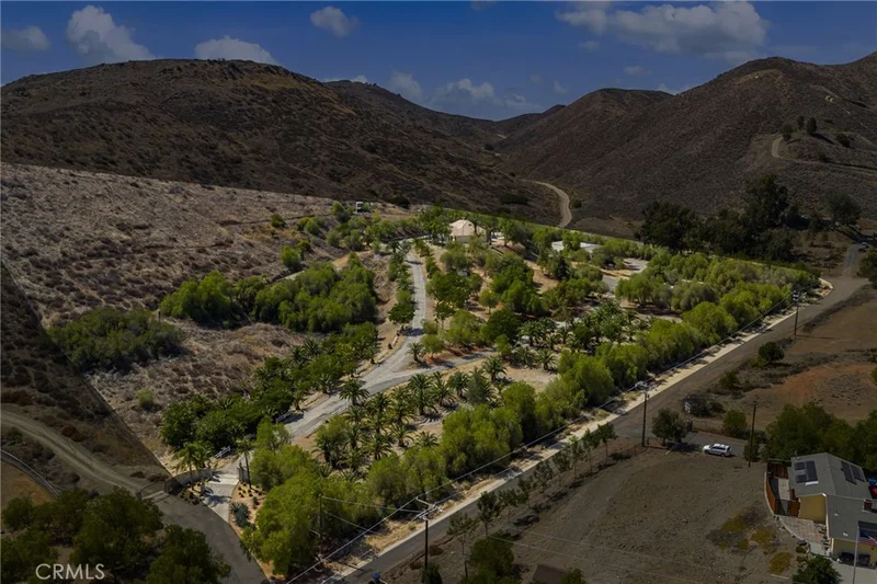 27297 Lindell Road, Lake Elsinore, CA 92532