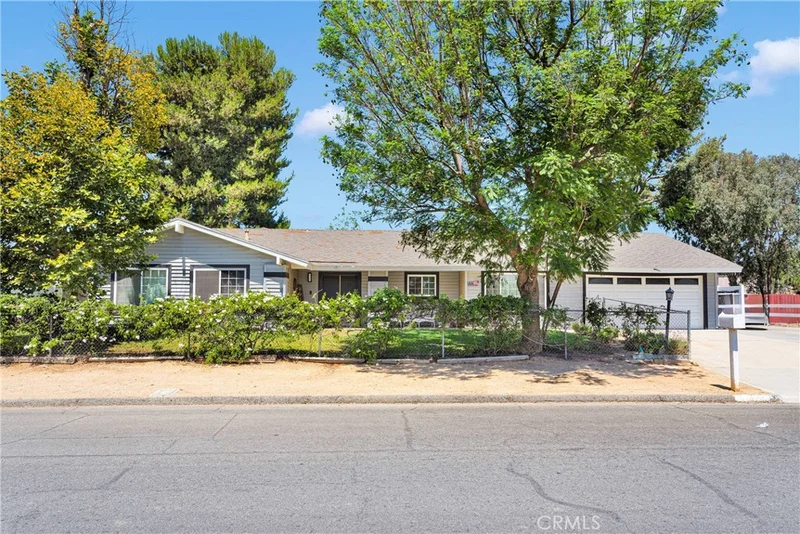 6151 Sunny Circle, Jurupa Valley, CA 91752