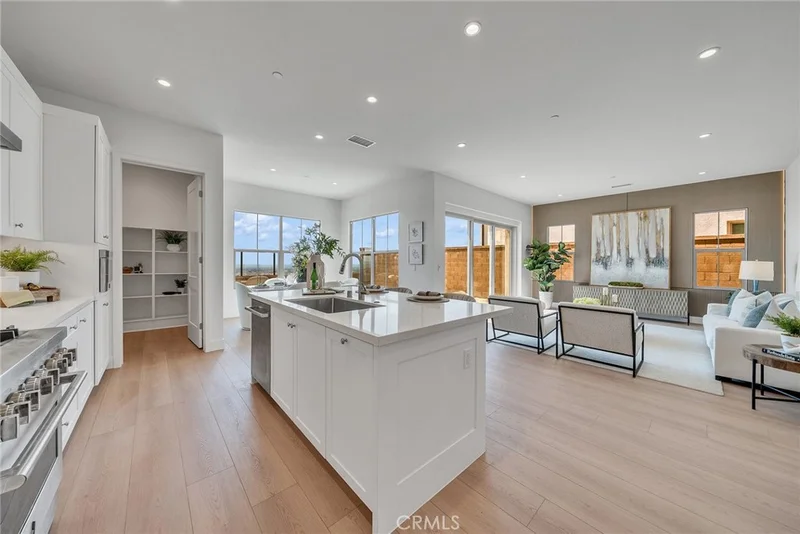 103 Eversedge, Irvine, CA 92618