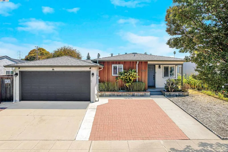 26054 Cascade, Hayward, CA 94544
