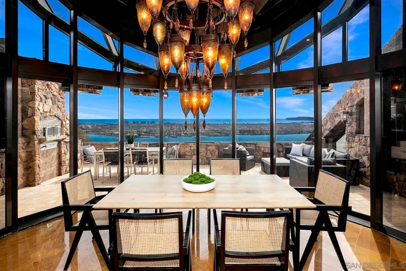 100 Harbor Dr 4102, San Diego, CA 92101