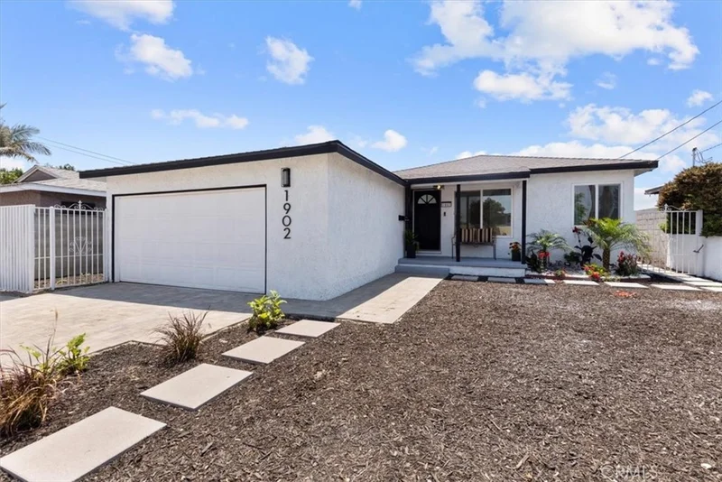 1902 W 156th Street, Compton, CA 90220