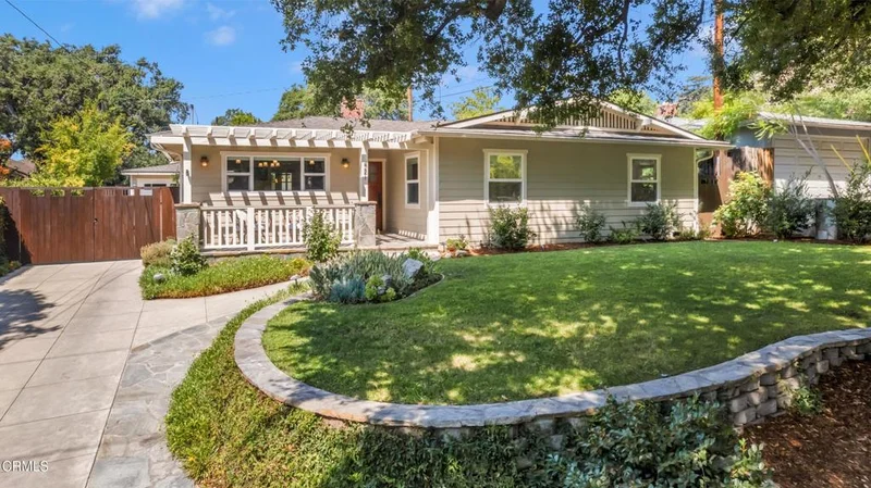 421 N Grove Street, Sierra Madre, CA 91024