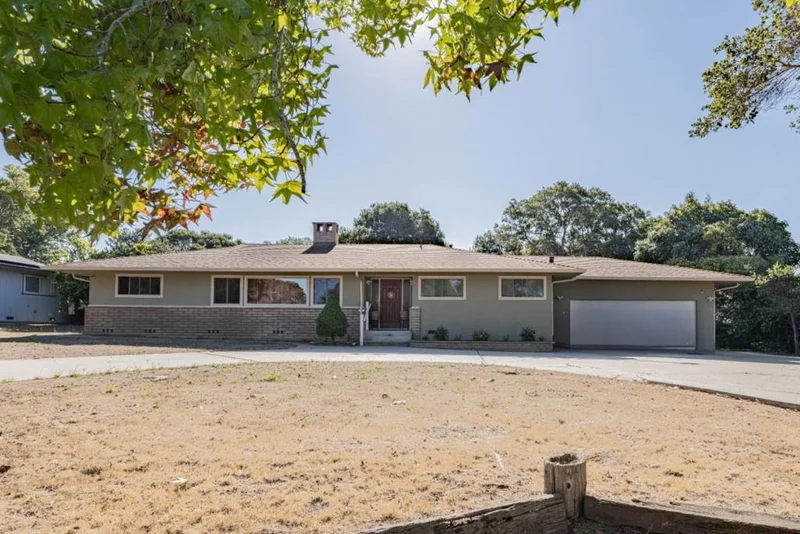 11745 Tam Oshanter Drive, Salinas, CA 93906