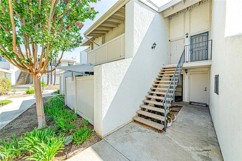 1042 E La Habra Boulevard 233, La Habra, CA 90631