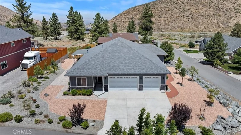 5478 Pacific Crest Drive, Wrightwood, CA 92397