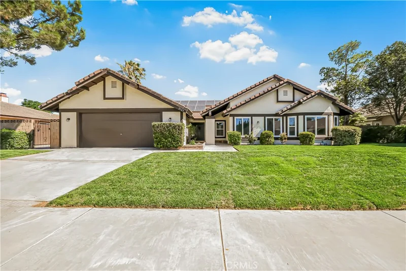 2527 Ryans Place, Lancaster, CA 93536