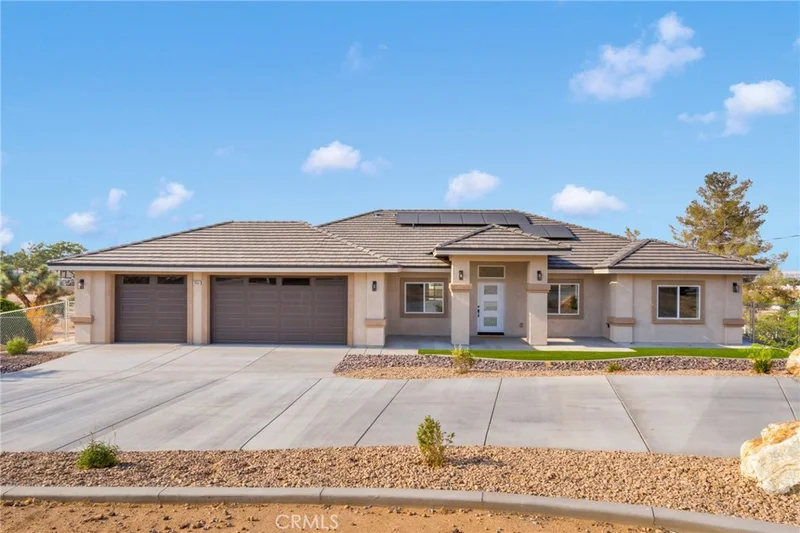 18554 Temecula Avenue, Hesperia, CA 92345