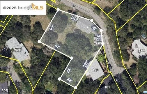 195 Pine Dr, Fairfax, CA 94930
