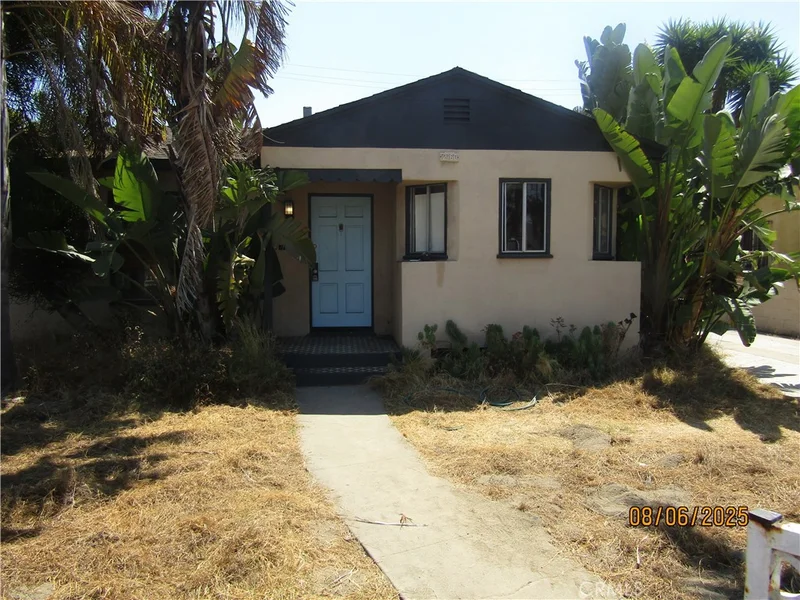 2760 Wetherly Avenue, Long Beach, CA 90810