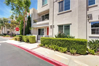 580 Katy Drive photo 2