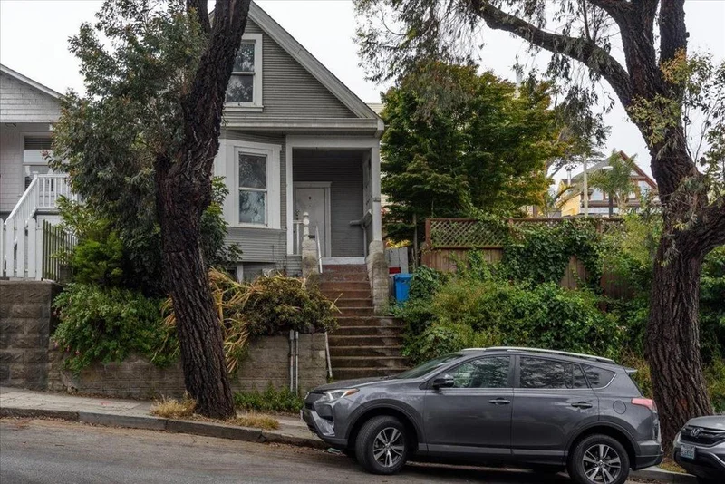 108 Cortland Avenue, San Francisco, CA 94110