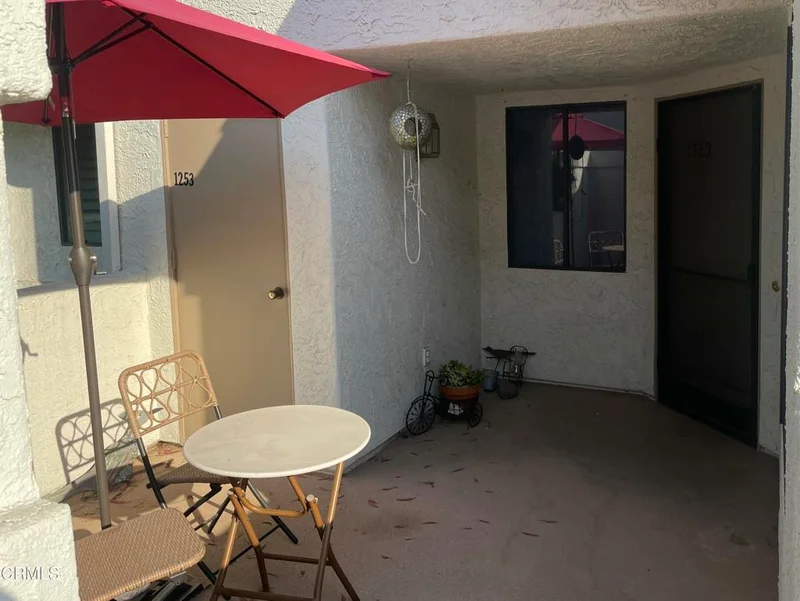 1253 Mission Verde Drive, Camarillo, CA 93012