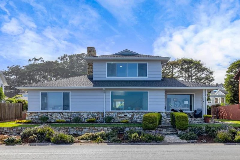 847 Ocean View Boulevard, Pacific Grove, CA 93950