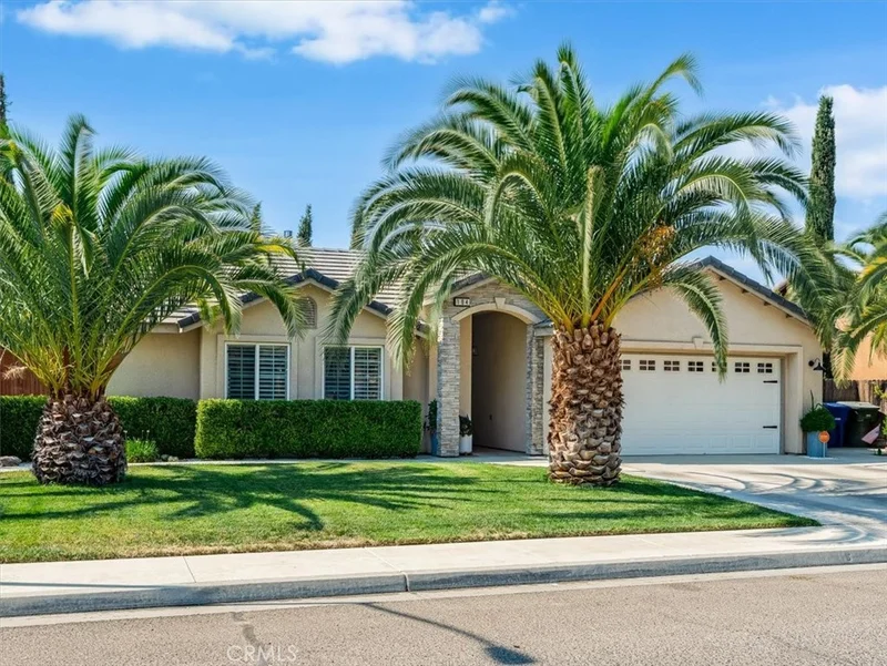 104 W Mariposa Street, Avenal, CA 93204