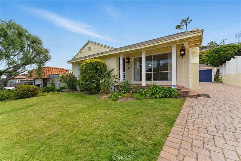 544 Calle Mayor, Redondo Beach, CA 90277